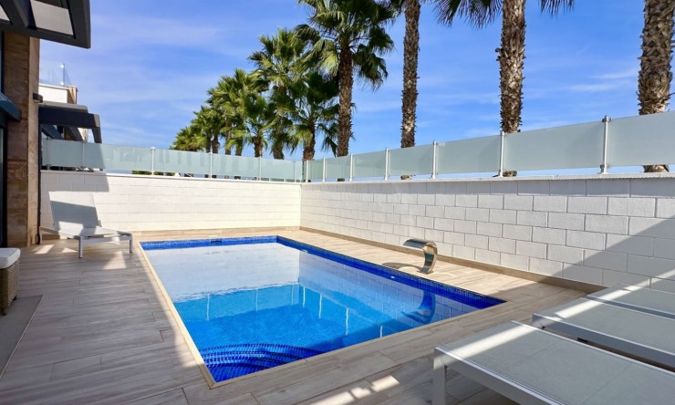 Videresalg - Frittliggende Villa - Orihuela Costa - Lomas de Cabo Roig