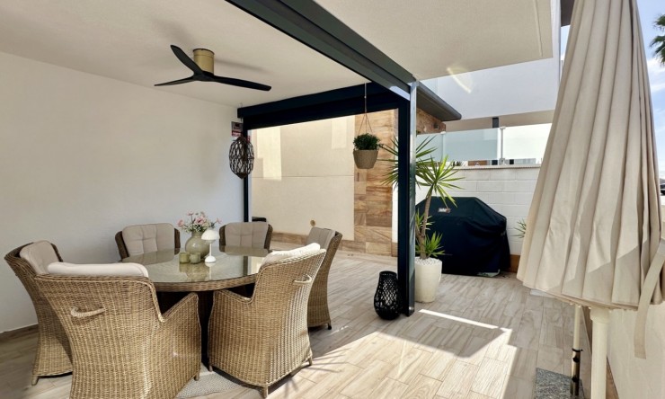 Videresalg - Frittliggende Villa - Orihuela Costa - Lomas de Cabo Roig