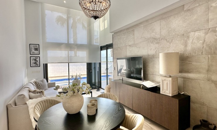 Videresalg - Frittliggende Villa - Orihuela Costa - Lomas de Cabo Roig