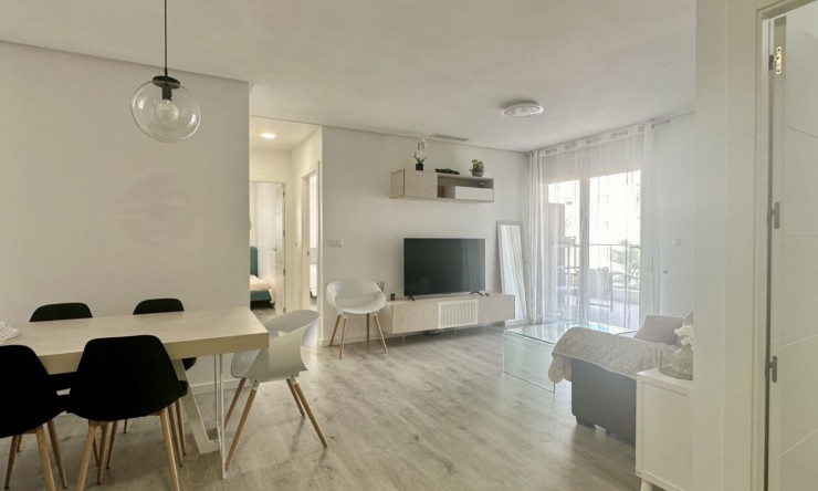 Re-Sale - Apartment - Orihuela Costa - Villamartin
