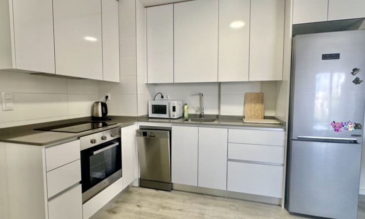 Re-Sale - Apartment - Orihuela Costa - Villamartin