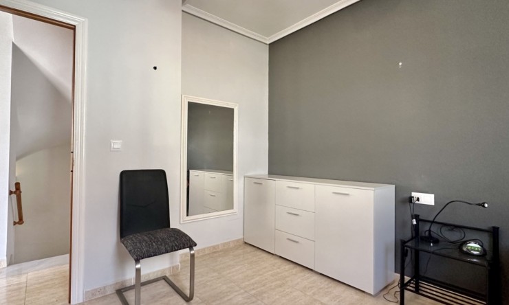 Reventa - Duplex - Orihuela Costa - Playa Flamenca