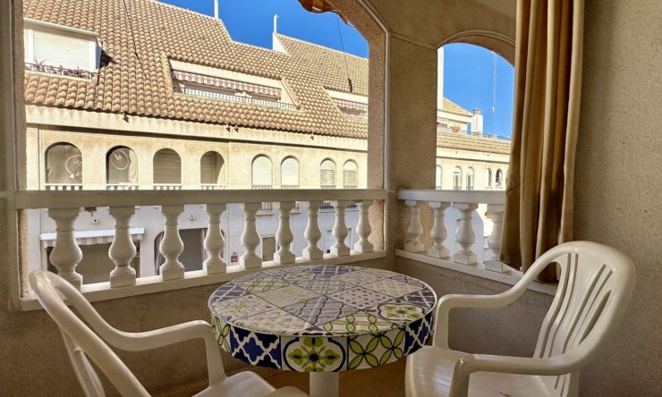 Wederverkoop - Appartement - Torrevieja - Playa Los Naufragos