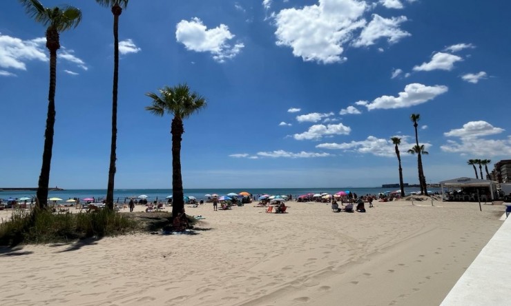 Wederverkoop - Appartement - Torrevieja - Playa Los Naufragos