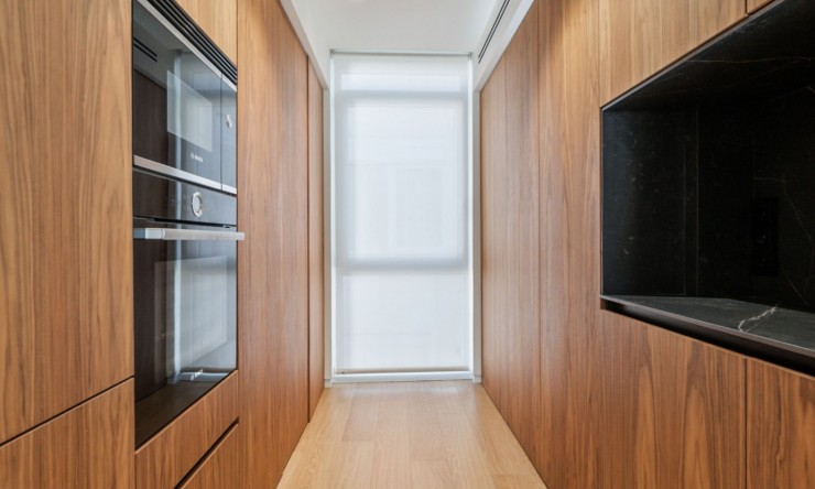 Re-Sale - Apartment - Torrevieja - Torrevieja - Centre