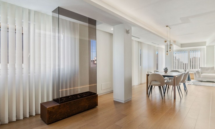 Re-Sale - Apartment - Torrevieja - Torrevieja - Centre