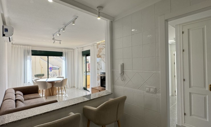 Reventa - Apartamento - Orihuela Costa - Lomas de Campoamor