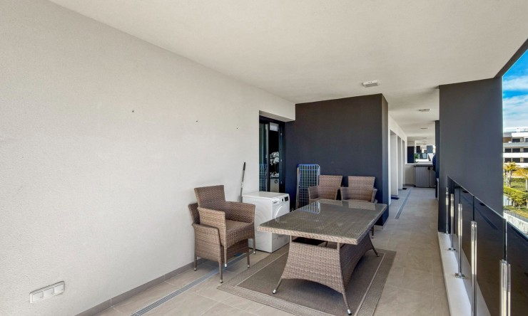 Re-Sale - Apartment - Orihuela Costa - Playa Flamenca