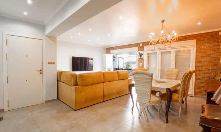 Reventa - Apartamento - Torrevieja - Playa Del Cura