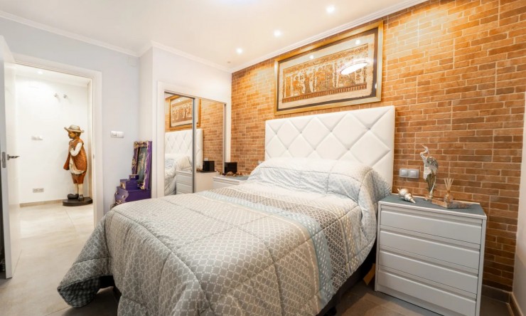 Reventa - Apartamento - Torrevieja - Playa Del Cura