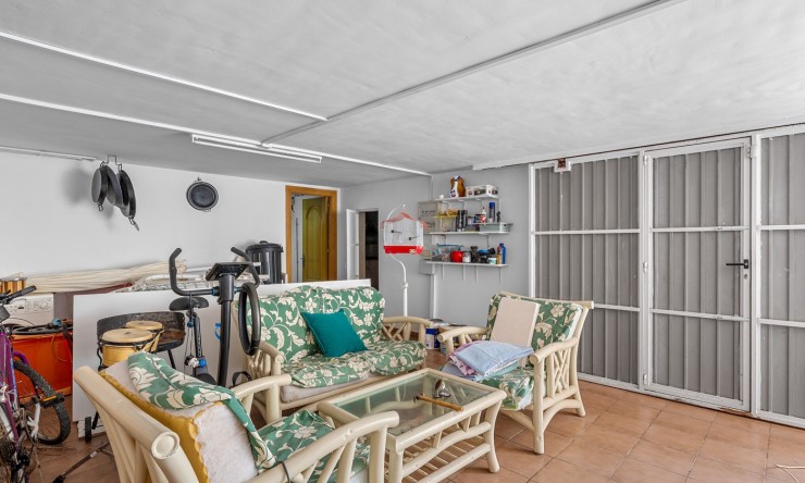 Re-Sale - Detached Villa - Torrevieja - Torre La Mata