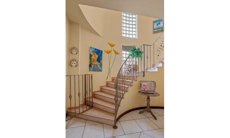 Re-Sale - Detached Villa - Torrevieja - Torre La Mata