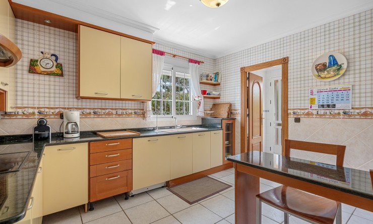 Re-Sale - Detached Villa - Torrevieja - Torre La Mata