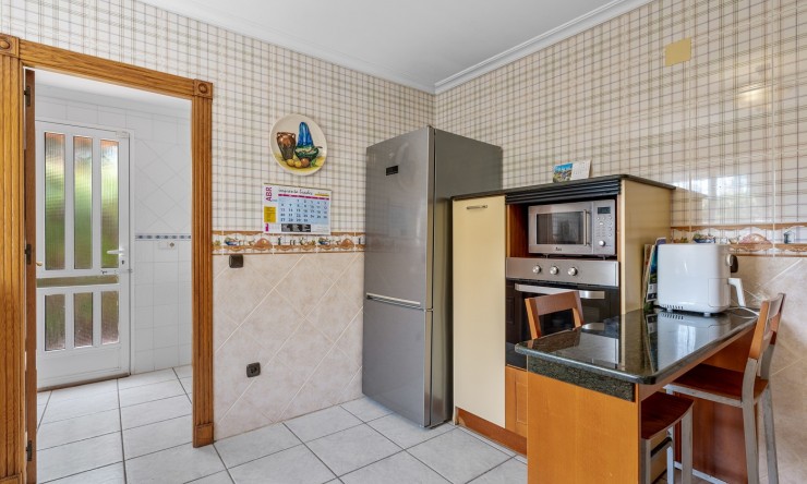 Re-Sale - Detached Villa - Torrevieja - Torre La Mata