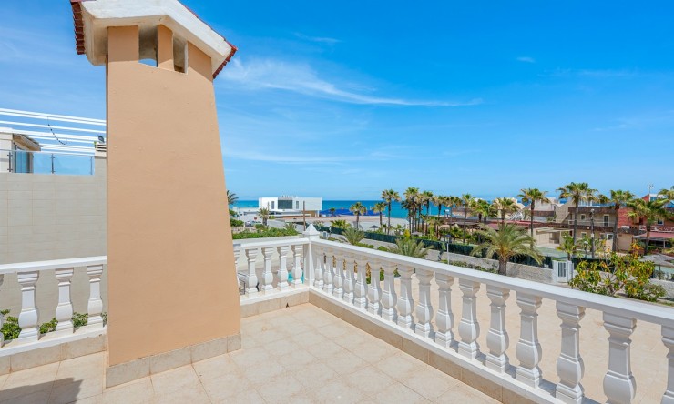 Re-Sale - Detached Villa - Torrevieja - Torre La Mata