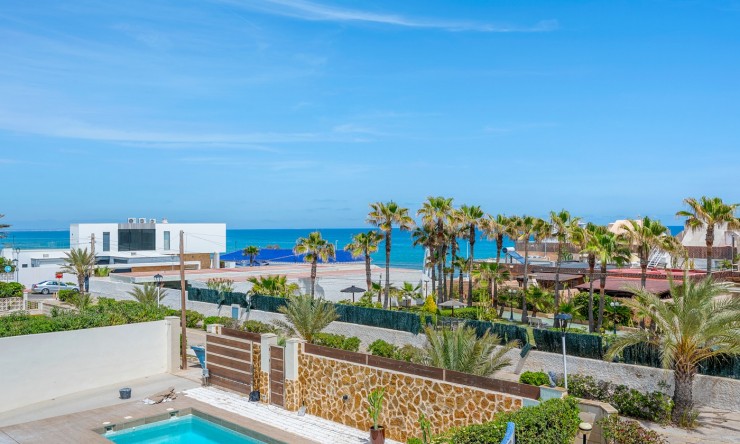 Re-Sale - Detached Villa - Torrevieja - Torre La Mata