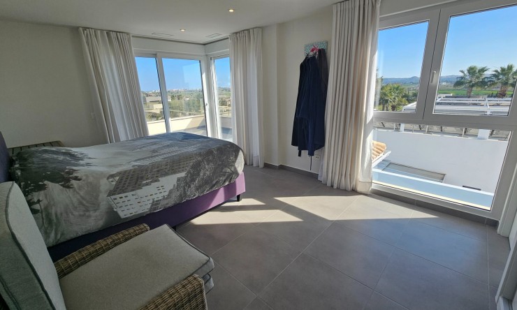 Re-Sale - Detached Villa - La Marina - La Marina - Urbanization