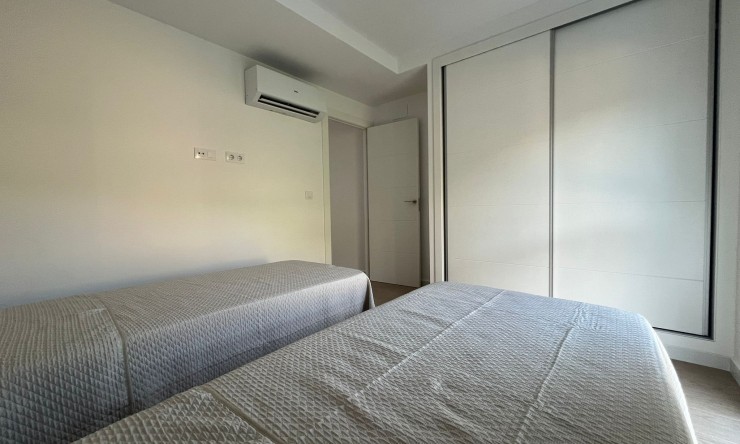 New - Townhouse - Portmán