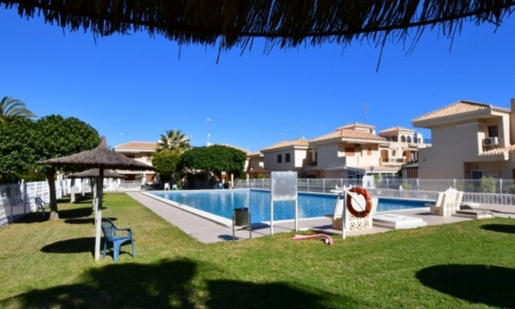 Reventa - Apartamento - Orihuela Costa - Playa Flamenca