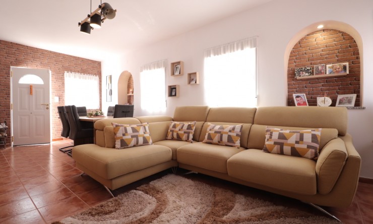 Re-Sale - Country Property - Benferri - Benferri - Country