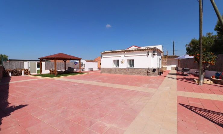Re-Sale - Country Property - Benferri - Benferri - Country