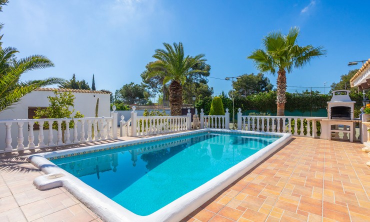 Wederverkoop - Vrijstaande Villa - Orihuela Costa - Villamartin