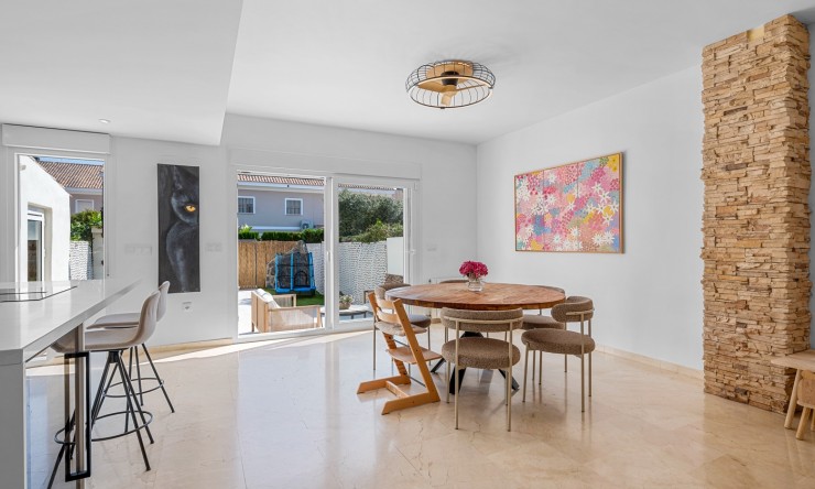 Re-Sale - Townhouse - Alicante - Playa San Juan