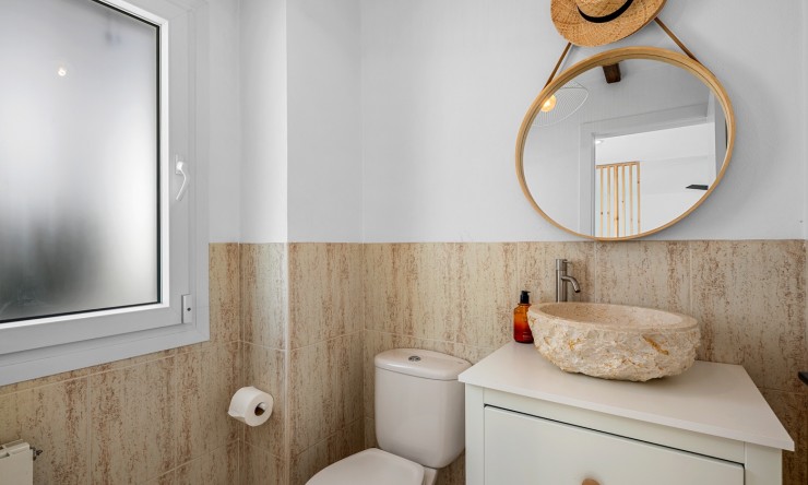 Re-Sale - Townhouse - Alicante - Playa San Juan