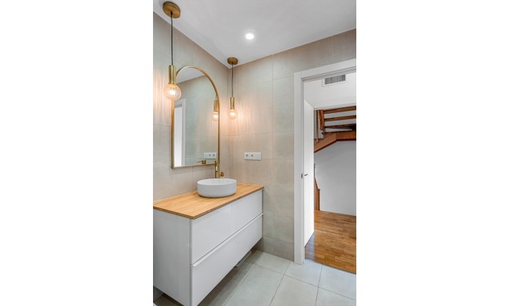 Re-Sale - Townhouse - Alicante - Playa San Juan