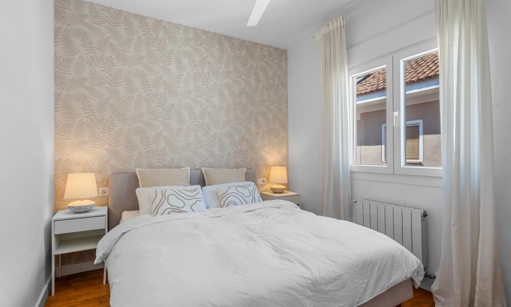 Re-Sale - Townhouse - Alicante - Playa San Juan