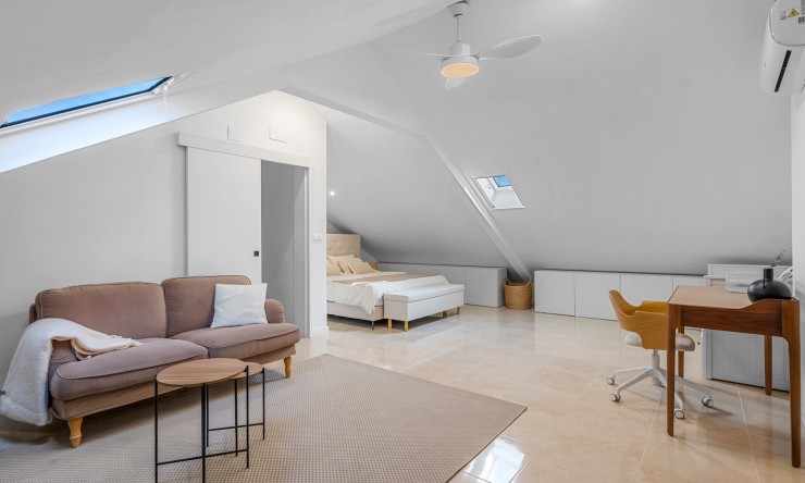 Re-Sale - Townhouse - Alicante - Playa San Juan