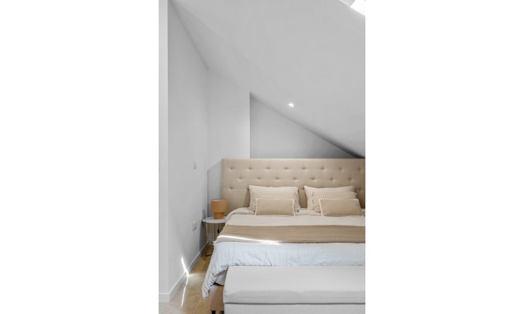 Re-Sale - Townhouse - Alicante - Playa San Juan