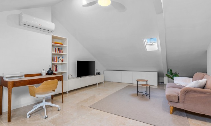 Re-Sale - Townhouse - Alicante - Playa San Juan