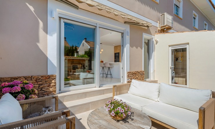 Re-Sale - Townhouse - Alicante - Playa San Juan