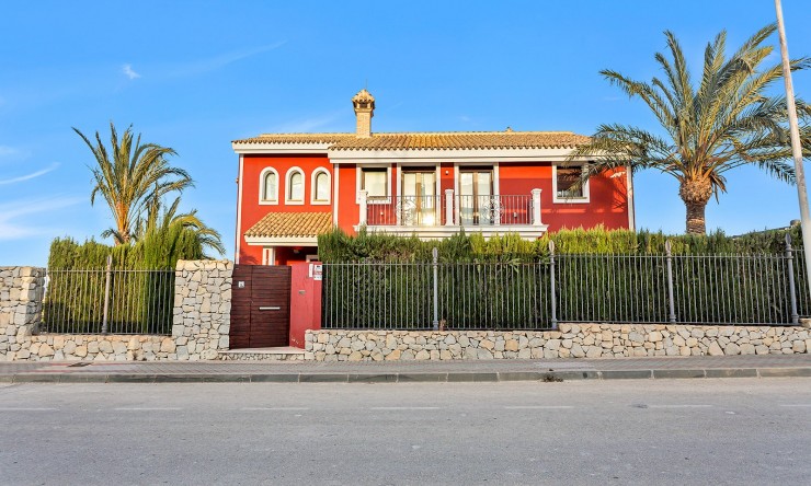 Videresalg - Frittliggende Villa - Algorfa - La Finca Golf Resort