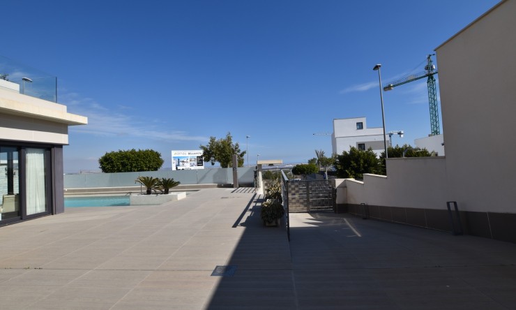 Videresalg - Frittliggende Villa - San Miguel de Salinas - San Miguel - Byen