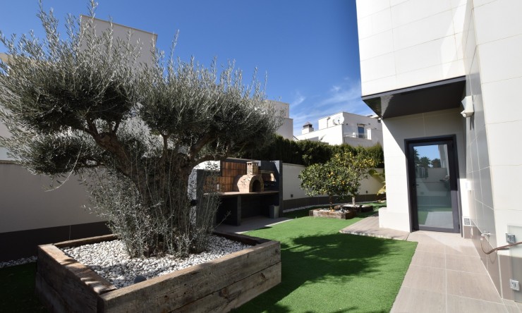 Videresalg - Frittliggende Villa - San Miguel de Salinas - San Miguel - Byen