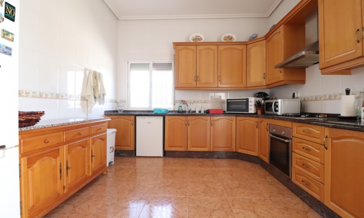 Re-Sale - Country Property - Albatera - Albatera - Country