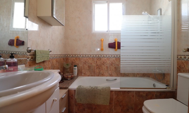 Re-Sale - Country Property - Albatera - Albatera - Country