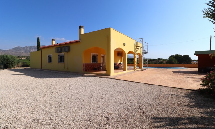 Re-Sale - Country Property - Albatera - Albatera - Country
