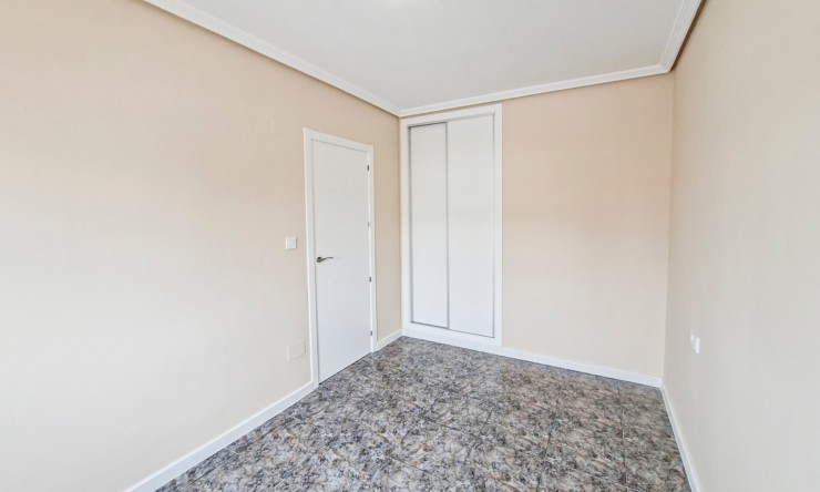 Re-Sale - Bungalow - Orihuela Costa