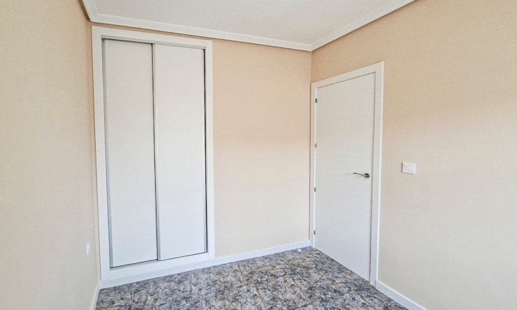 Re-Sale - Bungalow - Orihuela Costa