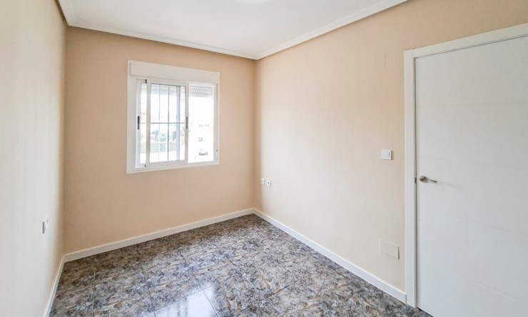 Re-Sale - Bungalow - Orihuela Costa