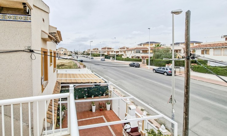 Re-Sale - Bungalow - Orihuela Costa