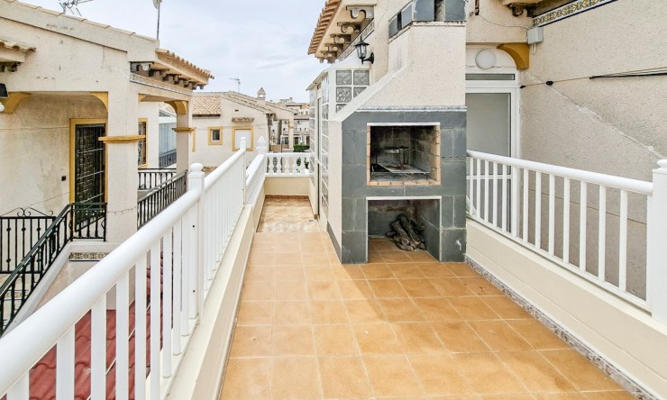 Re-Sale - Bungalow - Orihuela Costa