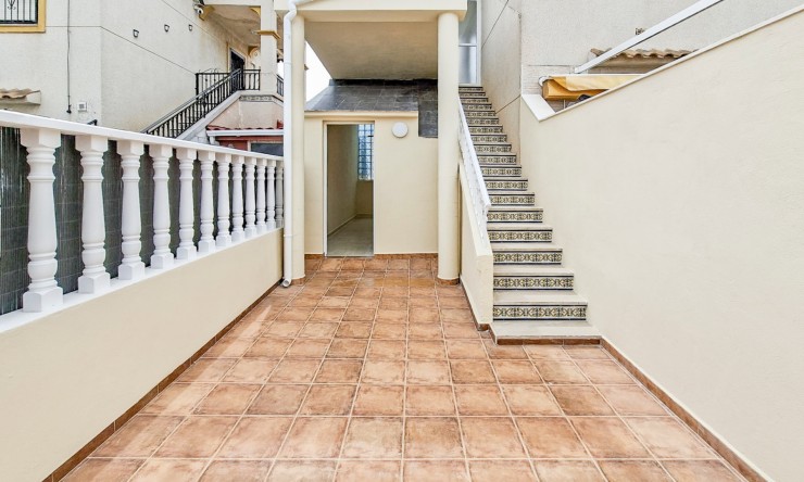 Re-Sale - Bungalow - Orihuela Costa