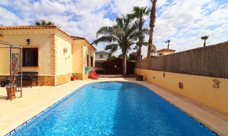 Re-Sale - Detached Villa - Formentera del Segura - Fincas de La Vega