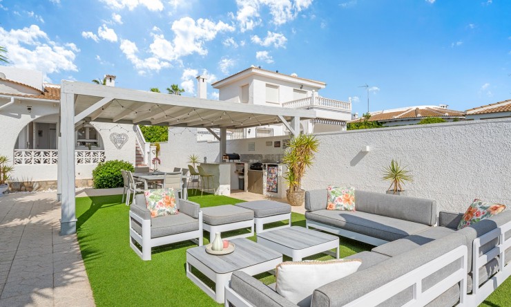 Re-Sale - Detached Villa - Ciudad Quesada - Pueblo Bravo