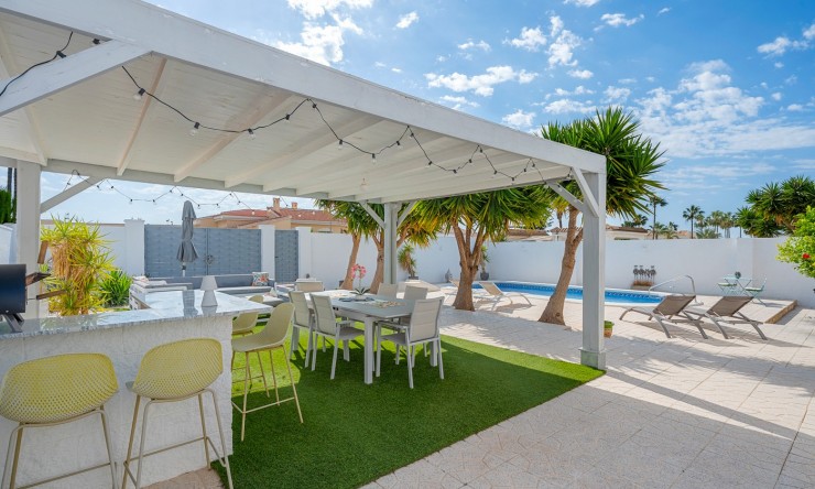 Re-Sale - Detached Villa - Ciudad Quesada - Pueblo Bravo