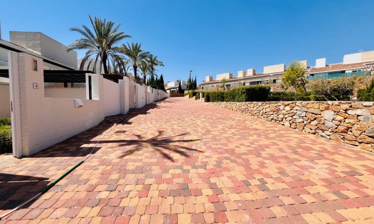 New - Townhouse - Peraleja Golf